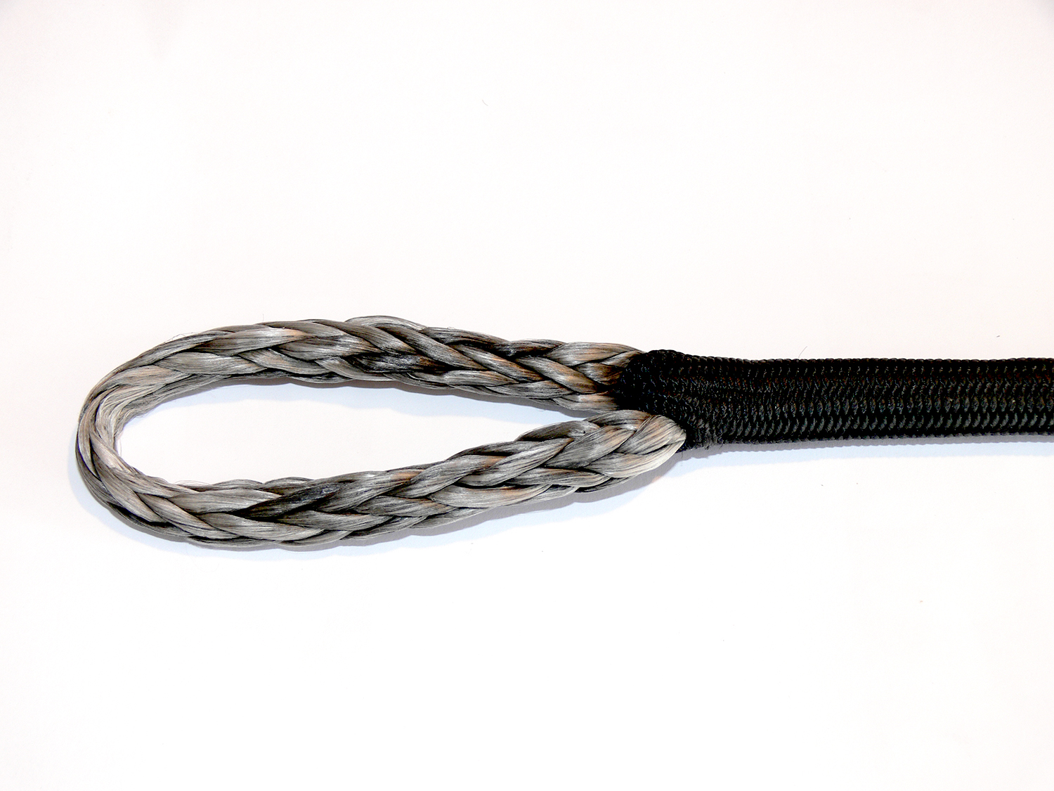 BRAIDED THIMBLE WITH POLYESTER SHEATH