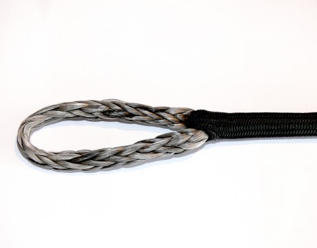BRAIDED THIMBLE WITH POLYESTER SHEATH
